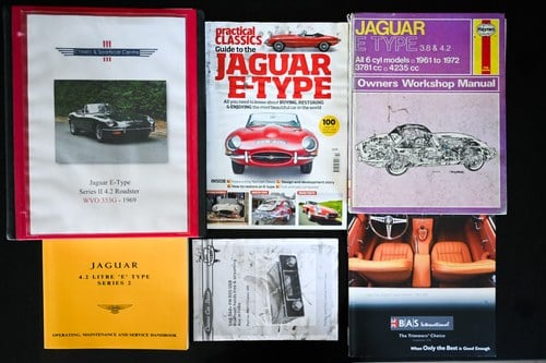 1969 Jaguar E-Type Series 2 OTS RHD à venda (imagem 95 de 125)