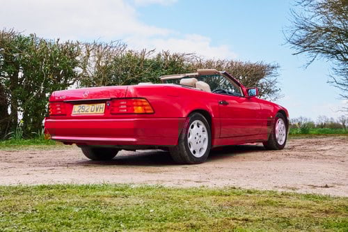 1993 Mercedes-Benz 320SL (R129) For Sale (picture 14 of 360)