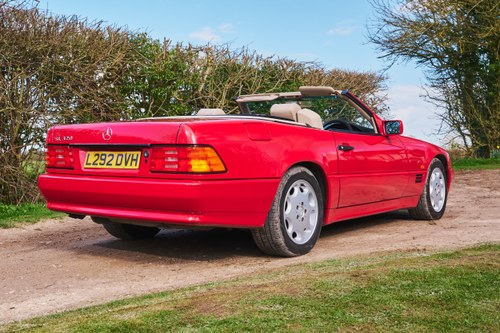 1993 Mercedes-Benz 320SL (R129) For Sale (picture 20 of 360)
