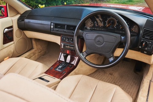 1993 Mercedes-Benz 320SL (R129) For Sale (picture 32 of 360)