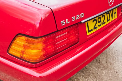 1993 Mercedes-Benz 320SL (R129) For Sale (picture 211 of 360)