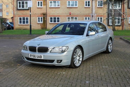 2006 BMW 740i Sport Individual à venda (imagem 3 de 273)