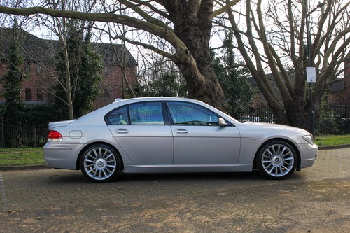 2006 BMW 740i Sport Individual à venda (imagem 24 de 273)