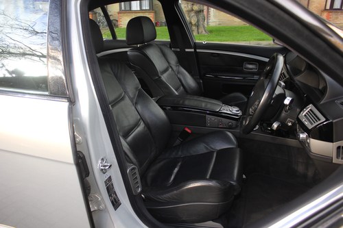 2006 BMW 740i Sport Individual à venda (imagem 119 de 273)