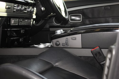 2006 BMW 740i Sport Individual à venda (imagem 182 de 273)