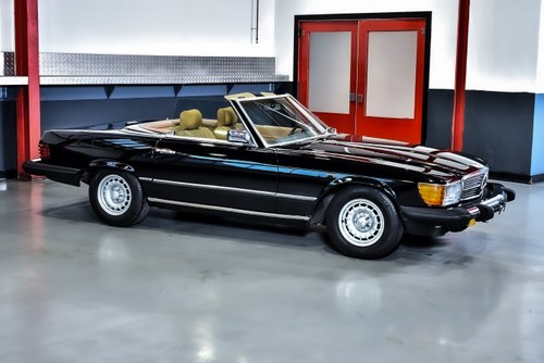 1983 Mercedes-Benz R107 500SL Convertible 5,0L V8 à venda (imagem 7 de 105)