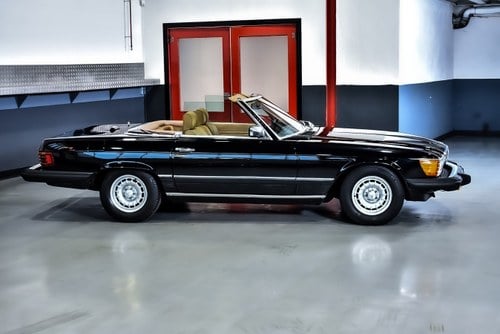 1983 Mercedes-Benz R107 500SL Convertible 5,0L V8 à venda (imagem 9 de 105)