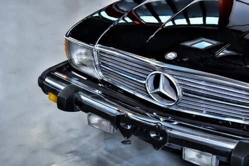 1983 Mercedes-Benz R107 500SL Convertible 5,0L V8 à venda (imagem 68 de 105)