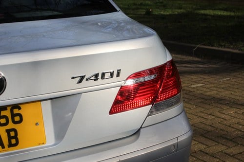 2006 BMW 740i Sport Individual à venda (imagem 238 de 273)