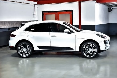 2015 Porsche Macan S 3,0L Twin Turbo V6 In vendita (immagine 15 di 98)