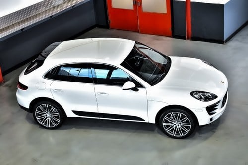 2015 Porsche Macan S 3,0L Twin Turbo V6 In vendita (immagine 18 di 98)