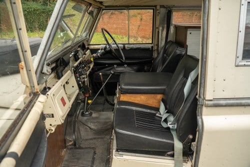 1971 Land Rover Series IIA 109" Searle Carawagon zum Verkauf (Bild 25 von 156)