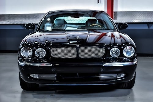 2004 Jaguar XJR 4.2 V8 X350 For Sale (picture 3 of 98)