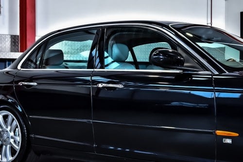 2004 Jaguar XJR 4.2 V8 X350 For Sale (picture 67 of 98)