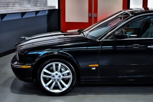 2004 Jaguar XJR 4.2 V8 X350 For Sale (picture 79 of 98)