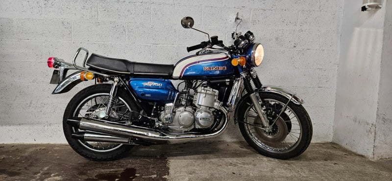 1974 Suzuki GT 750 - 2 1974 Suzuki GT 750 - 2