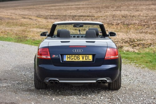 2006 Audi B7 S4 Cabriolet Te koop (foto 13 van 164)