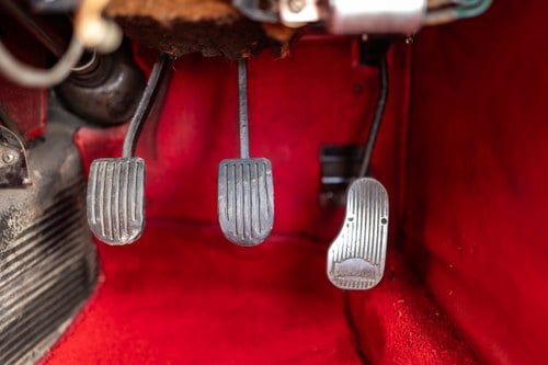 1967 MG MGB GT Te koop (foto 74 van 256)