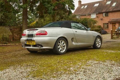 2001 MG F Series 1800 à venda (imagem 5 de 94)