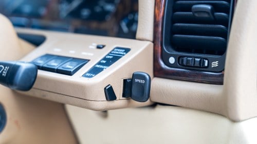 1996 Daimler Double Six LWB Auto In vendita (immagine 6 di 255)