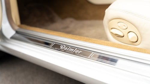 1996 Daimler Double Six LWB Auto In vendita (immagine 65 di 255)