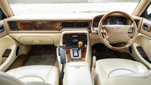 1996 Daimler Double Six LWB Auto In vendita (immagine 90 di 255)