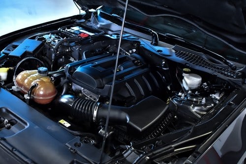 2017 Ford Mustang 2.3L Ecoboost Convertible till salu (bild 96 av 98)