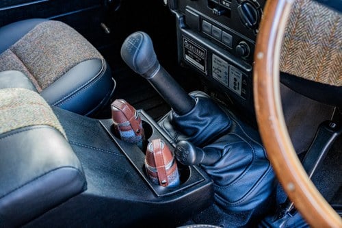 2008 Land Rover Defender 90" - 'Beretta Edition' by Centurion In vendita (immagine 37 di 109)