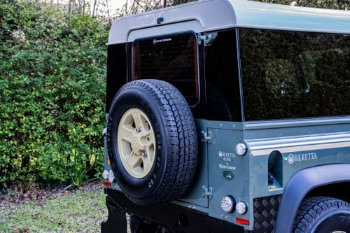 2008 Land Rover Defender 90" - 'Beretta Edition' by Centurion In vendita (immagine 77 di 109)