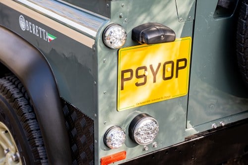 2008 Land Rover Defender 90" - 'Beretta Edition' by Centurion In vendita (immagine 86 di 109)