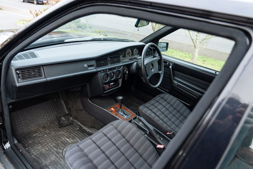 1990 Mercedes-Benz 190 Automatic For Sale (picture 37 of 114)