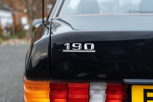 1990 Mercedes-Benz 190 Automatic For Sale (picture 3 of 114)