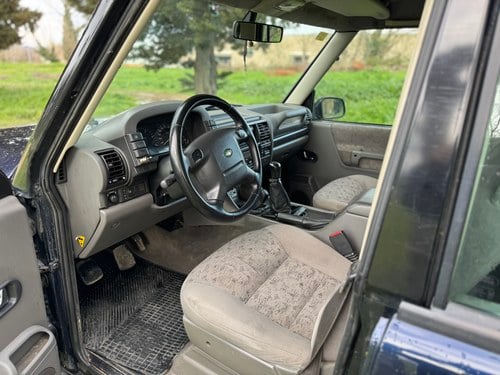 1999 Land Rover Discovery II Td5 till salu (bild 11 av 38)