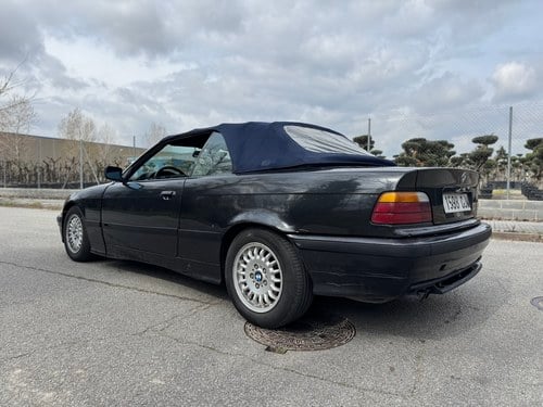 1993 BMW E36 325i Cabriolet For Sale (picture 6 of 34)