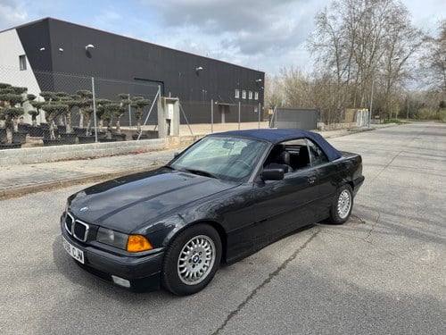 1993 BMW E36 325i Cabriolet For Sale (picture 11 of 34)