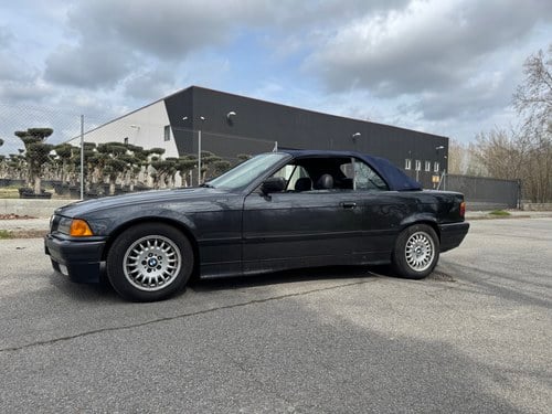 1993 BMW E36 325i Cabriolet For Sale (picture 14 of 34)