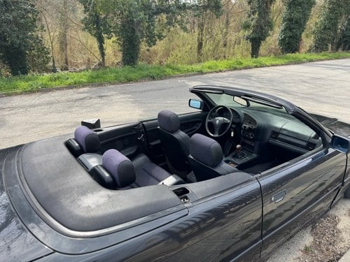 1993 BMW E36 325i Cabriolet For Sale (picture 19 of 34)