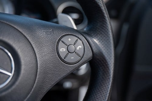 2008 Mercedes-Benz SL63 AMG V8 à venda (imagem 44 de 216)