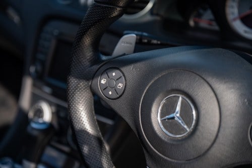 2008 Mercedes-Benz SL63 AMG V8 à venda (imagem 16 de 216)