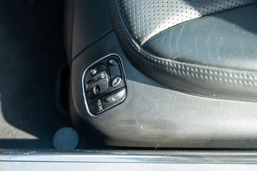 2008 Mercedes-Benz SL63 AMG V8 à venda (imagem 84 de 216)