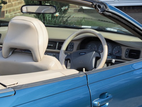 2000 Volvo C70 20V LPT Convertible à vendre (picture 23 of 118)
