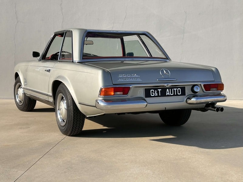 1967 Mercedes SL Class - 2 1967 Mercedes SL Class - 2