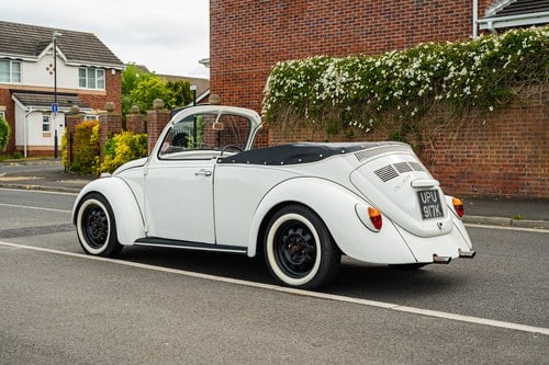 1972 Volkswagen Beetle 1300 RHD Convertible In vendita (immagine 4 di 104)