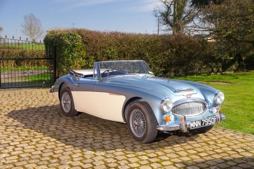 1966 Austin Healey 3000 MkIII BJ8 RHD In vendita (immagine 29 di 132)