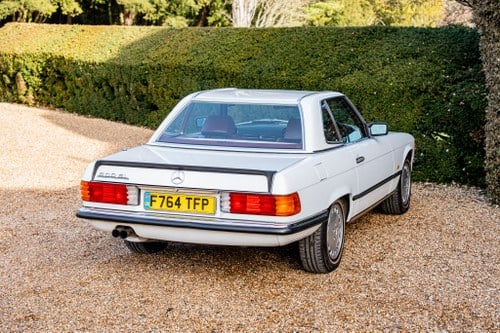 1989 Mercedes-Benz R107 500SL For Sale (picture 3 of 197)