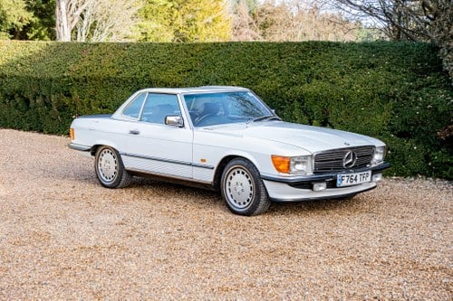 1989 Mercedes-Benz R107 500SL For Sale (picture 9 of 197)
