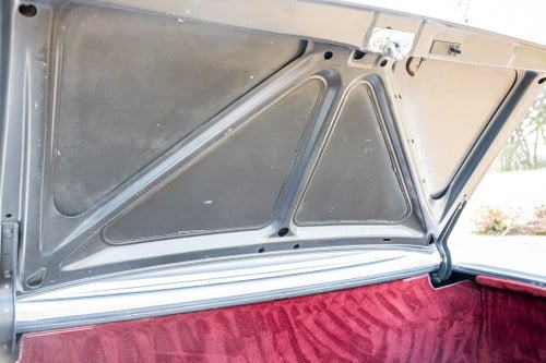 1989 Mercedes-Benz R107 500SL For Sale (picture 36 of 197)