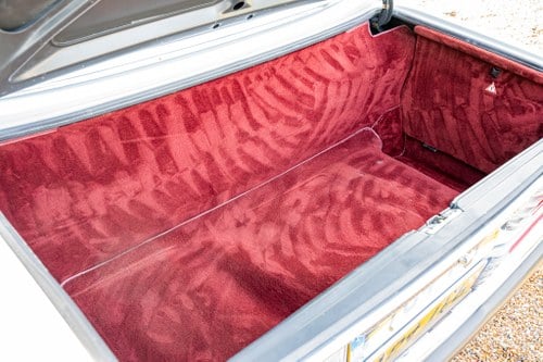 1989 Mercedes-Benz R107 500SL For Sale (picture 39 of 197)