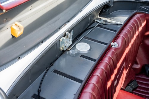 1989 Mercedes-Benz R107 500SL For Sale (picture 41 of 197)