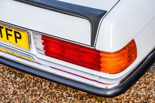 1989 Mercedes-Benz R107 500SL For Sale (picture 47 of 197)